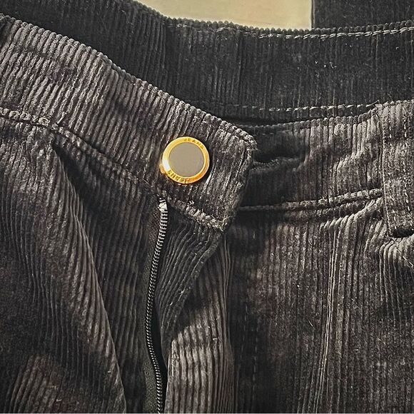 Duberess Women’s Black Corduroy Straight Leg Jeans 30" x 28" New! - Picture 3 of 10